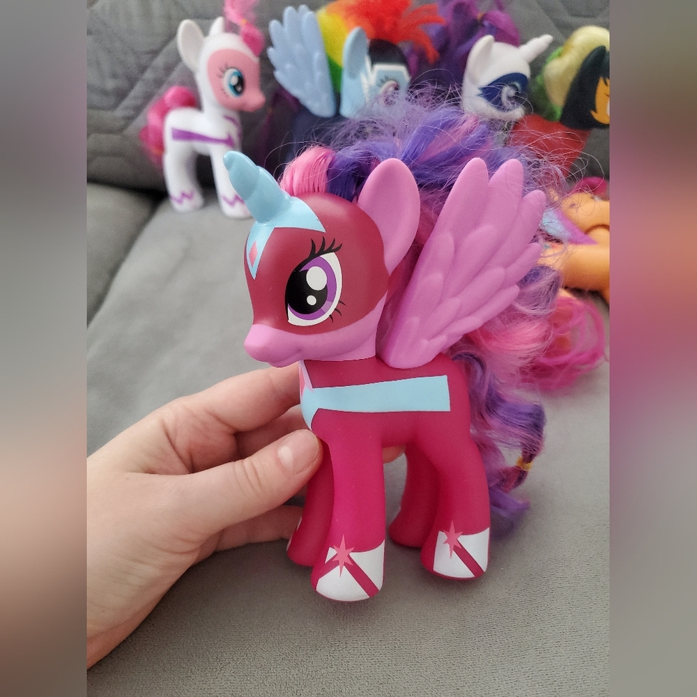 My Little PonyMy Little Pony: Friendship is Magic Target Exclusive set from 2010 - Picture 3 of 10